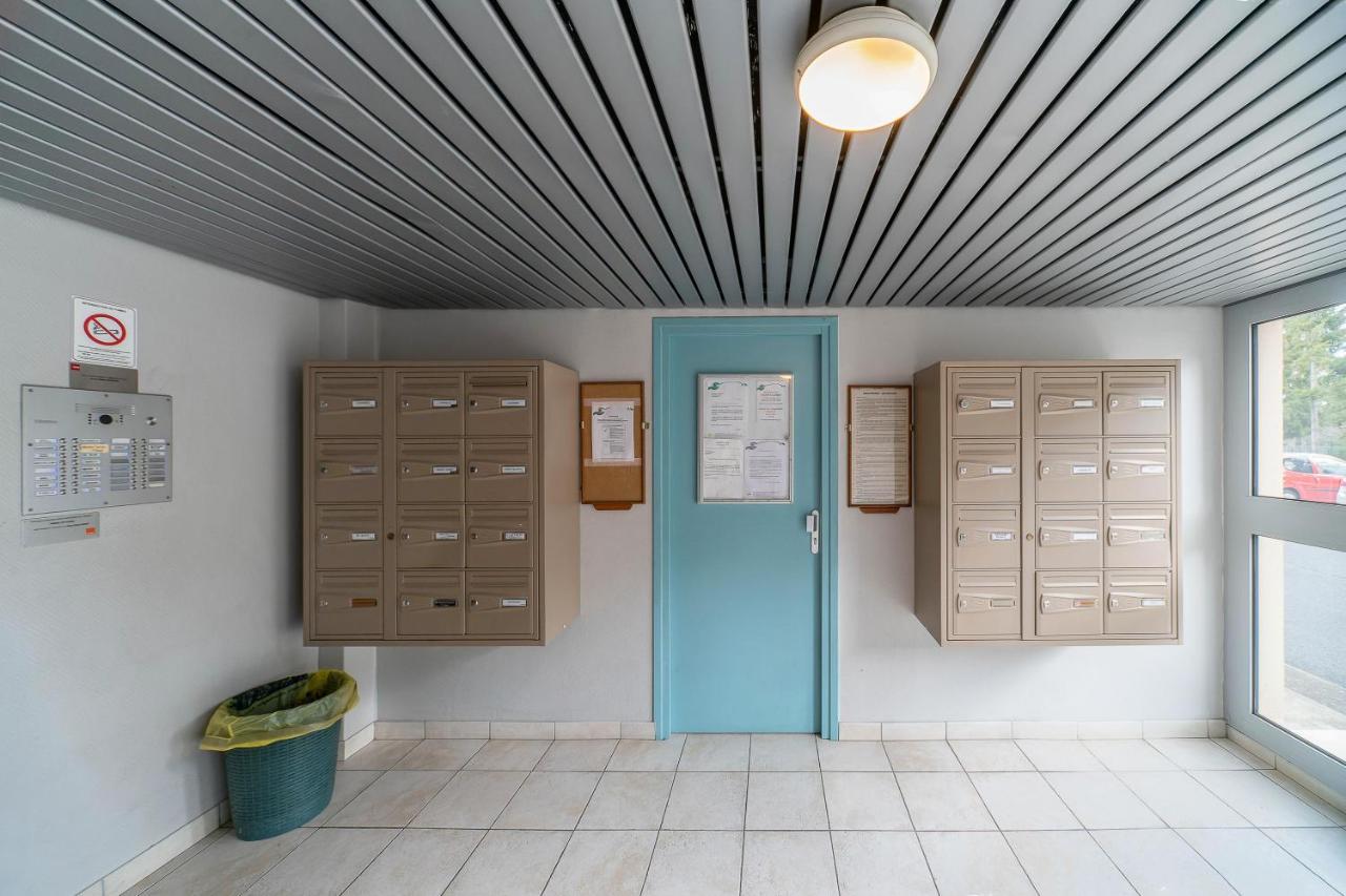 Appartement Le Raymond - Proche Du Centre Sportif, Des Rives De L'allier Et Du Centre-ville - Parking